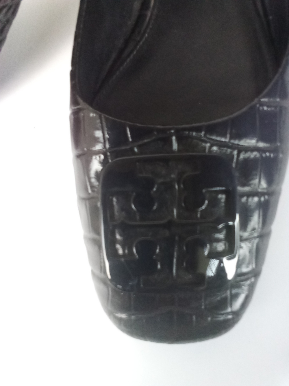 Tory Burch Georgia Black Croc-Embossed Square Toe Ballet Flats Logo 7.5 GUC - Picture 2 of 5